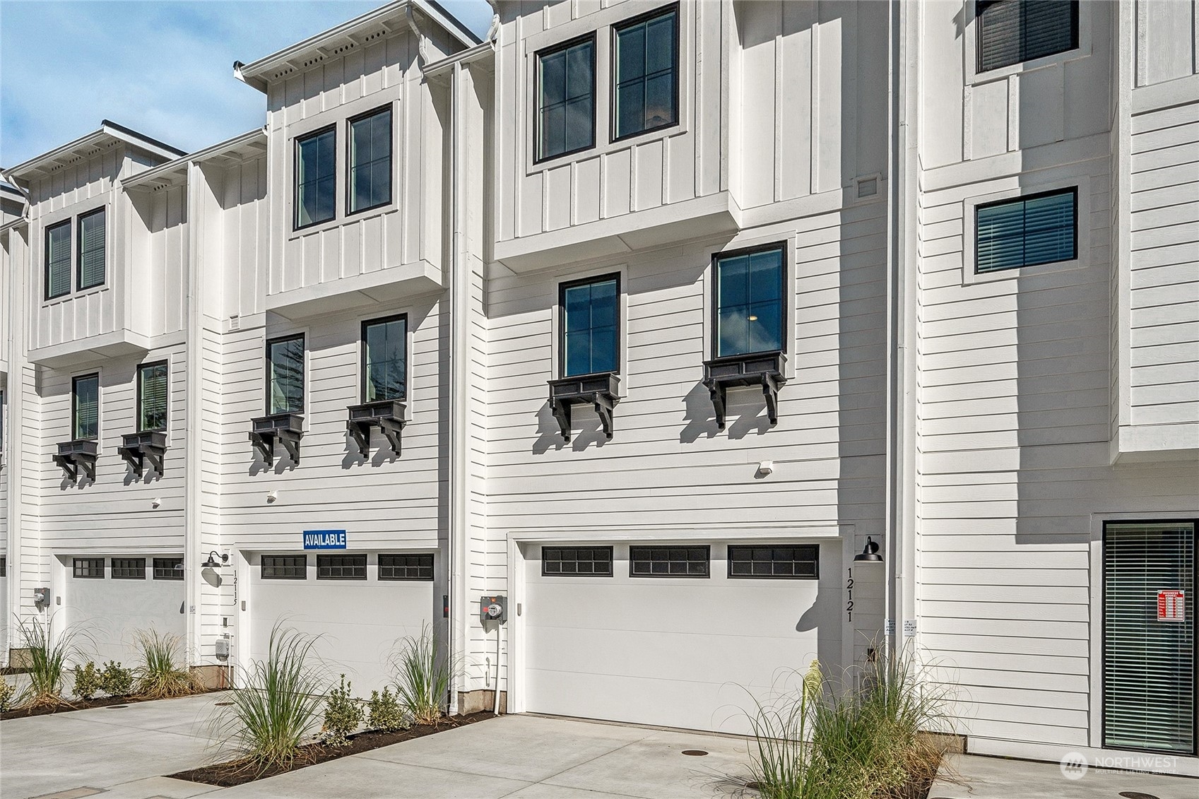 121st Street Ct, Puyallup, WA 98374