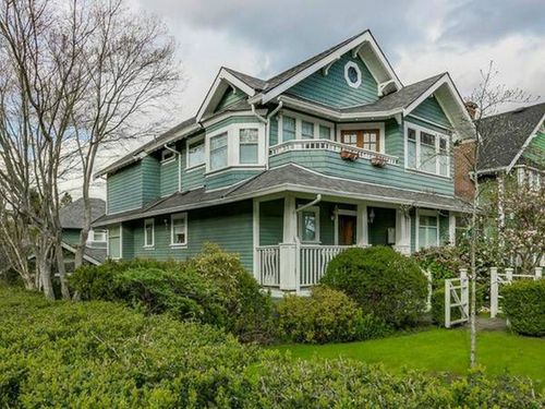 3088 Columbia St, Vancouver, BC, V5Y3G6 | Card Image