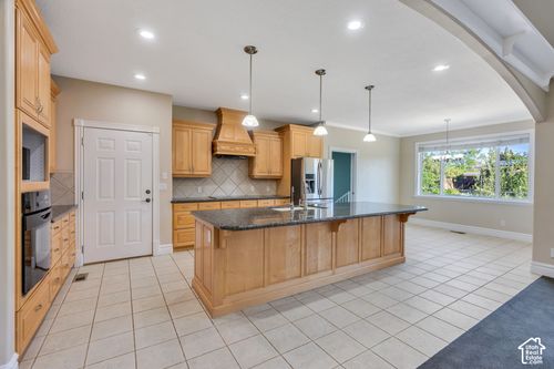 491 E 450 S, Orem, UT, 84097-6427 | Card Image