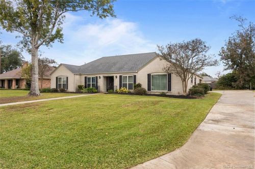 1258 S Bayouwood Dr, Lake Charles, LA, 70605-3348 | Card Image