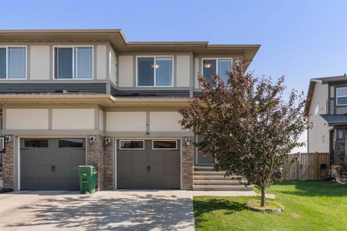 273 Hillcrest Road Sw, Airdrie, AB, T4B4K1 | Card Image