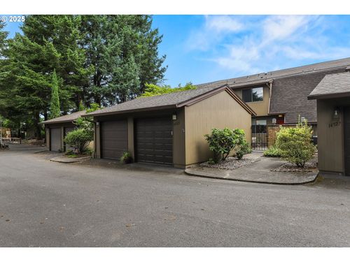 14523 Ne Stanton Ct, Portland, OR, 97230-3700 | Card Image