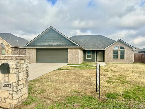 3532 Overland Dr, Durant, OK, 74701-2294 | Card Image