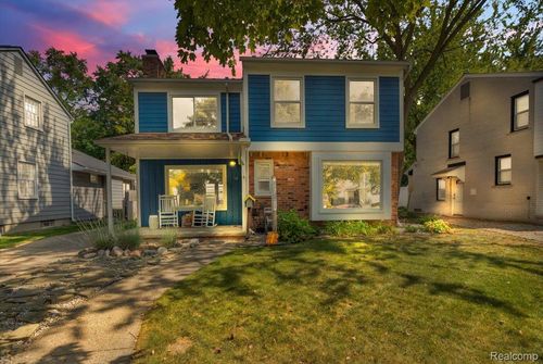 19 Maplefield Rd, Pleasant Ridge, MI, 48069-1019 | Card Image