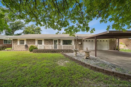 1503 N Creek St, Dewey, OK, 74029-1713 | Card Image