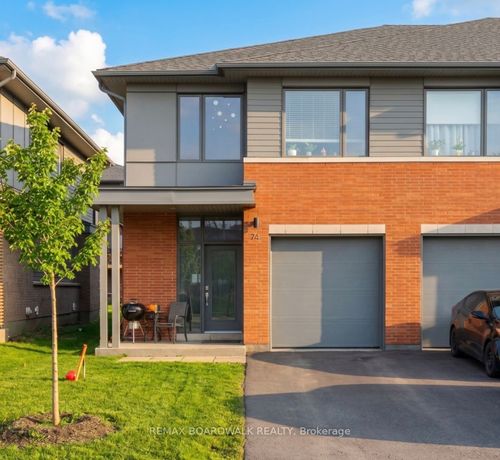 74 Michael Stoqua St, Ottawa, ON, K1K5A2 | Card Image