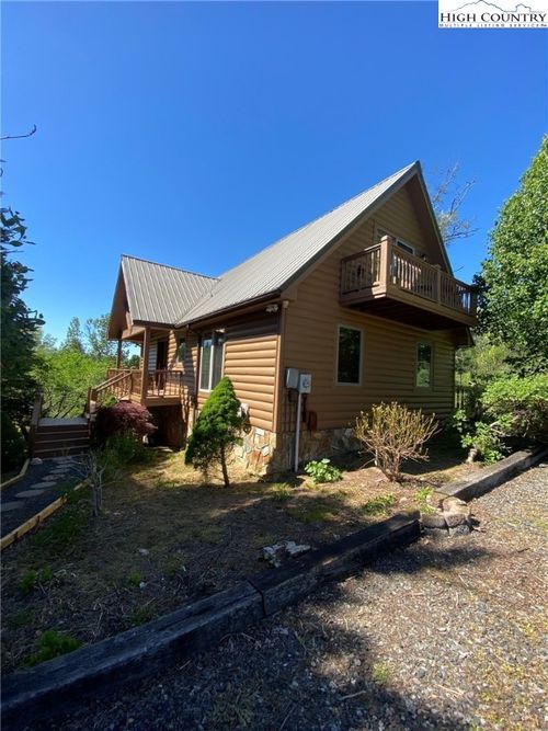 34 Yuri Ln, Piney Creek, NC, 28663-9055 | Card Image