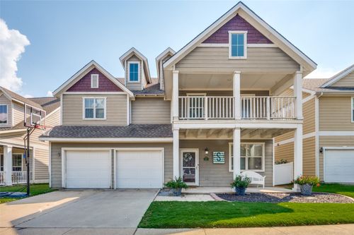 9812 Marthas Vineyard Cir, Providence Village, TX, 76227-8579 | Card Image