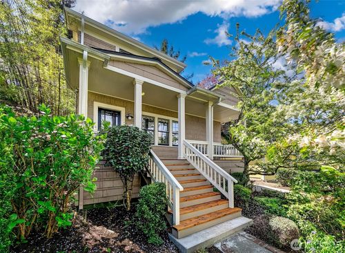 2127 Boyer Ave E, Seattle, WA, 98112-2114 | Card Image