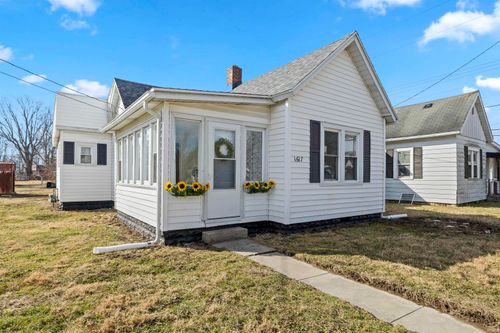 1617 W 16th St, Muncie, IN, 47302-2905 | Card Image