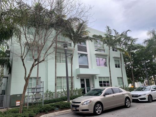 2021-805 Se 3rd Ave, Fort Lauderdale, FL, 33316-1105 | Card Image