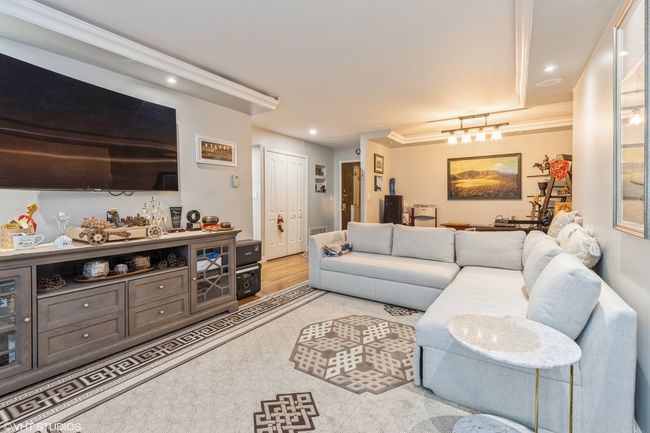 APT-103 - 4900 Foster St, Condo with 1 bedrooms, 1 bathrooms and 29 parking in Skokie IL | Image 8