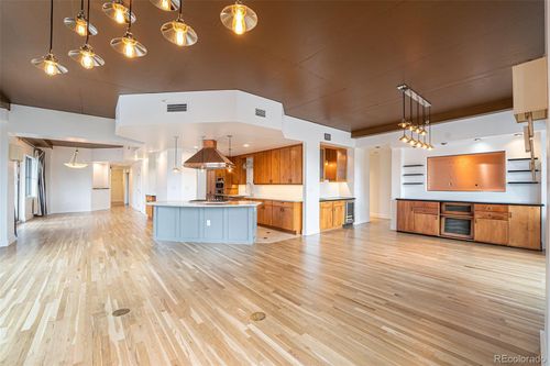 unit-5d-1735 19th St, Denver, CO, 80202-6007 | Card Image