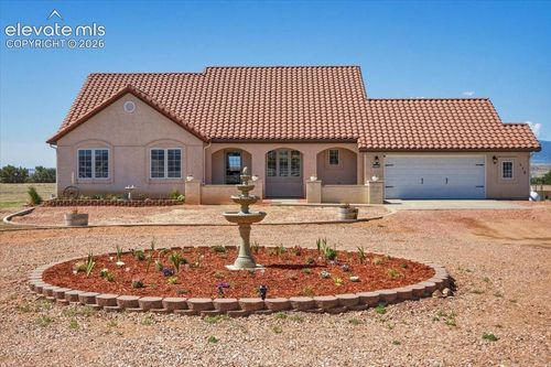 116 Top Notch Trl, Penrose, CO, 81240-9269 | Card Image