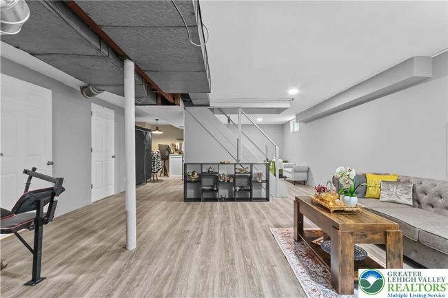 1373 Puggy Ln, House other with 4 bedrooms, 2 bathrooms and null parking in BETHLEHEM PA | Image 31