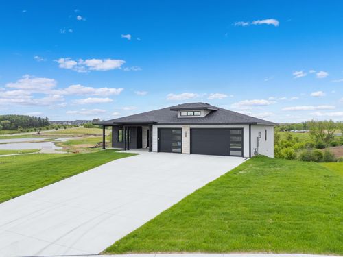 4904 Noble Ln Nw, Rochester, MN, 55901 | Card Image