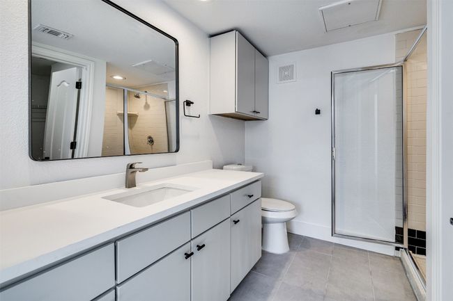 APT-600 - 2505 San Gabriel St, Condo with 4 bedrooms, 2 bathrooms and 3 parking in Austin TX | Image 35