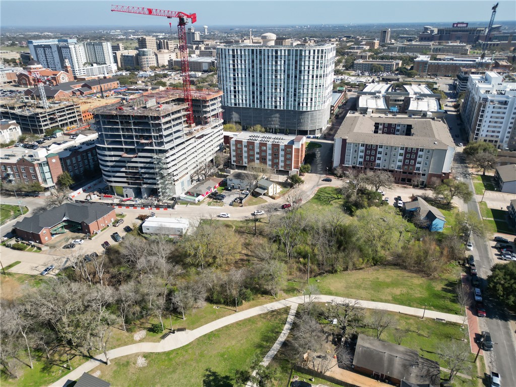 Land in College Station