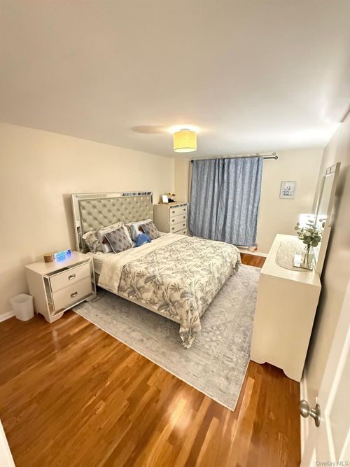 6p-41-67 Judge St, Elmhurst, NY, 11373-2406 | Card Image