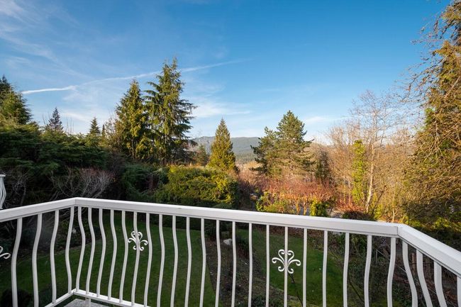 481 Mcgill Drive, House other with 4 bedrooms, 2 bathrooms and 6 parking in Port Moody BC | Image 22