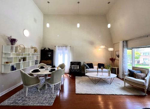 147-22 Ash Ave, Flushing, NY, 11355 | Card Image