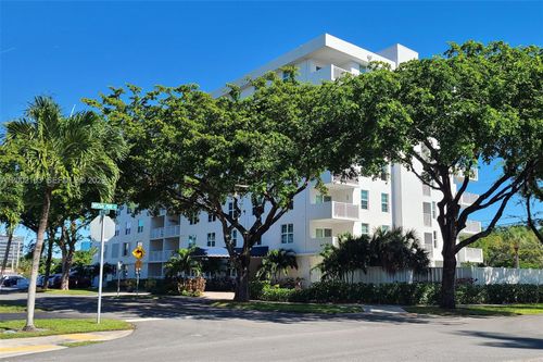 7d-6000 Ne 22nd Way, Fort Lauderdale, FL, 33308-2243 | Card Image