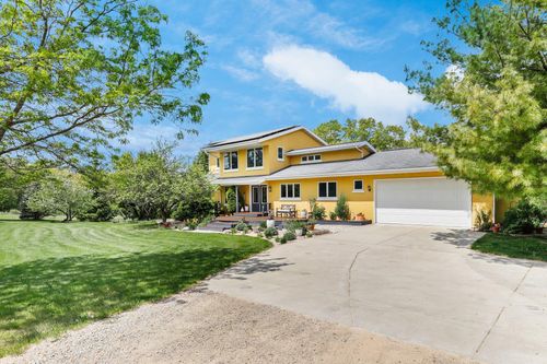4011 Bakken-Stenli Road, Vermont, WI, 53515 | Card Image