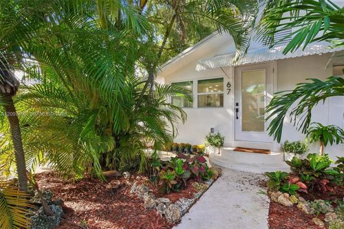 67 Nw 51st St, Miami, FL, 33127-2113 | Card Image