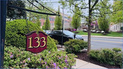29-133 Summit Ave, Summit, NJ, 07901-2845 | Card Image