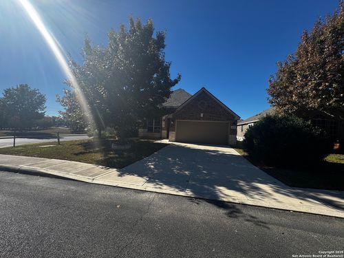 615 Raceland Rd, San Antonio, TX, 78245-3595 | Card Image