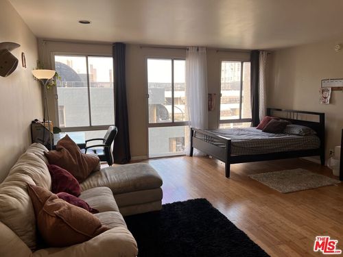 509-800 W 1st St, LOS ANGELES, CA, 90012-3103 | Card Image