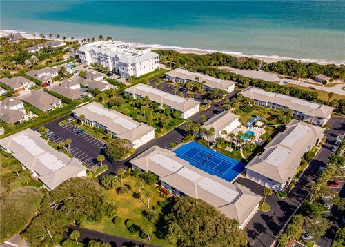 d33-5100 Highway A1a, Vero Beach, FL, 32963 | Card Image
