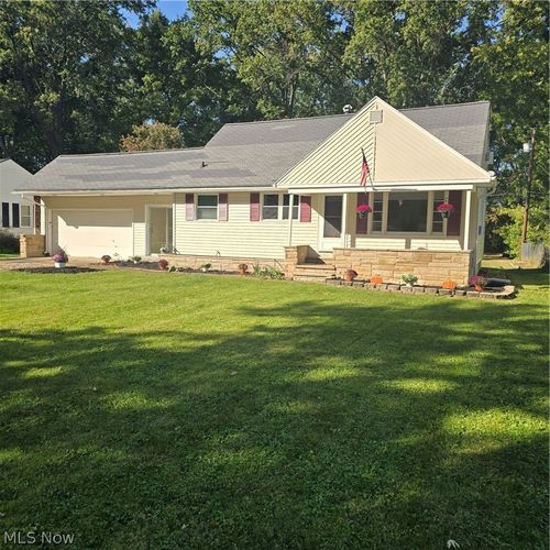 42108 Emerson Court, Elyria, OH, 44035 | Card Image
