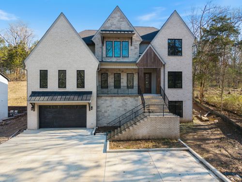 7678 Sawyer Brown Rd, Nashville, TN, 37221-1205 | Card Image