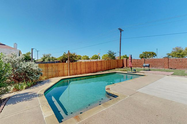 8202 Silverton Dr, House other with 4 bedrooms, 4 bathrooms and null parking in Arlington TX | Image 36