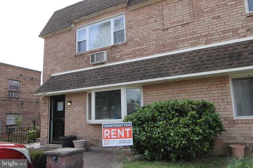 fl-1st-8244 Woolston Ave, PHILADELPHIA, PA, 19150-2927 | Card Image