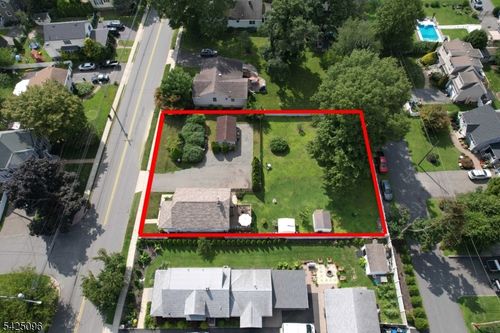 22 Jacksonville Rd, Pompton Plains, NJ, 07444-2032 | Card Image