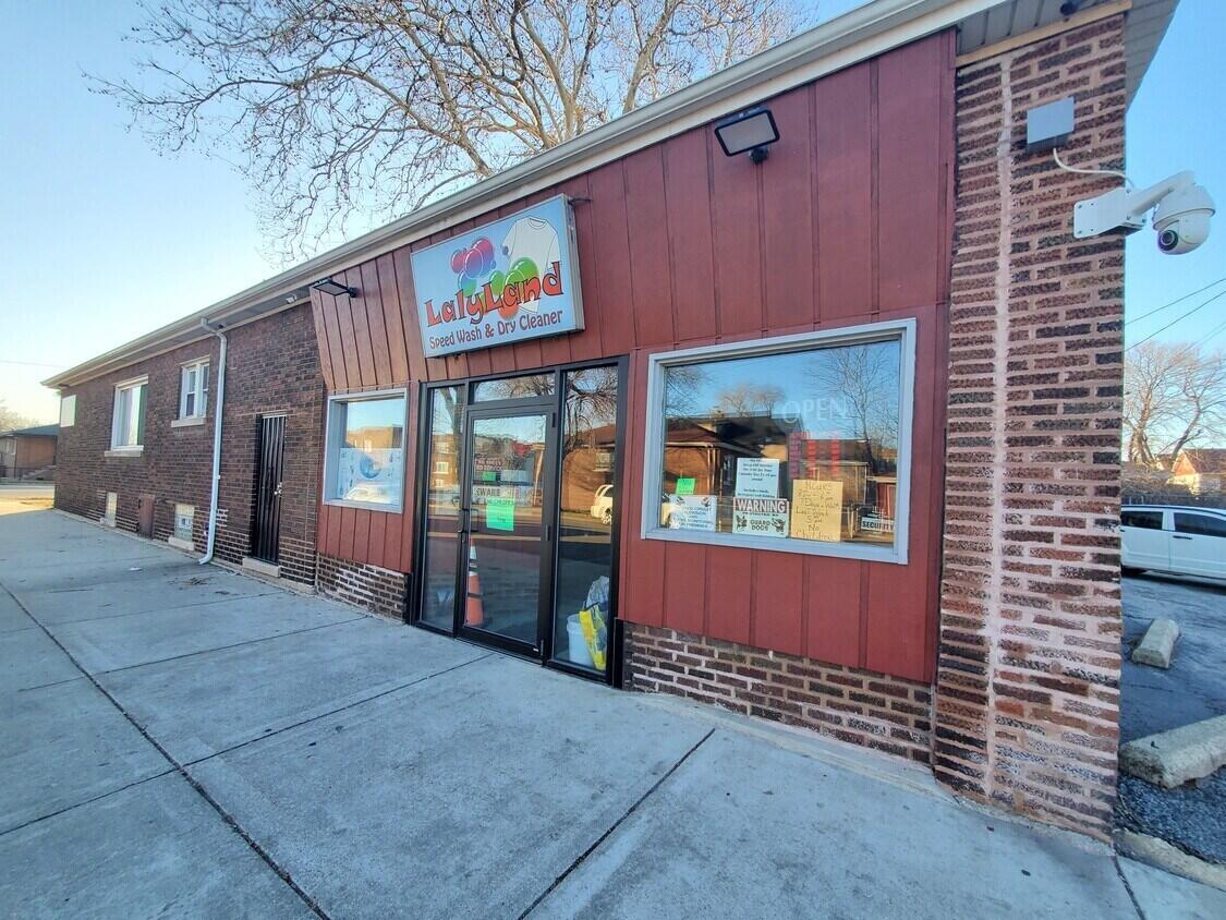 4202 Euclid Ave, East Chicago, IN 46312