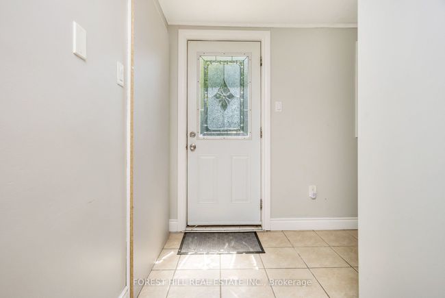 224 Brucedale Ave E, Home with 4 bedrooms, 2 bathrooms and 3 parking in Hamilton ON | Image 25