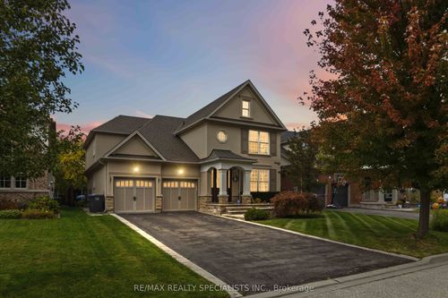 593 Renshaw Crt, Mississauga, ON, L5H4L7 | Card Image