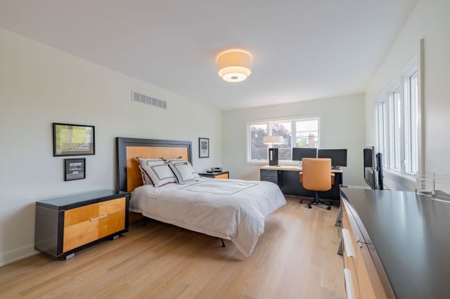 655 Canterbury Rd, House other with 4 bedrooms, 3 bathrooms and null parking in Grosse Pointe Woods MI | Image 39