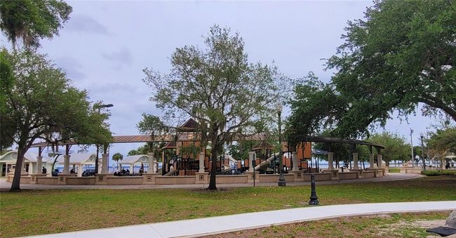 900 S Maple Ave, House other with 3 bedrooms, 3 bathrooms and null parking in SANFORD FL | Image 32