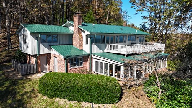 4127 Busted Rock Road, House other with 4 bedrooms, 4 bathrooms and 2 parking in Meadows of Dan VA | Image 9