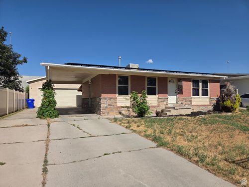 8169 Ivy Dr, Midvale, UT, 84047-7256 | Card Image