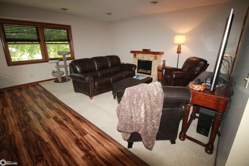 apt-4-314 N 17th St, Clarinda, IA, 51632-1554 | Card Image
