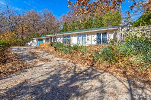 312 Summit Ave, Waynesville, MO, 65583-2204 | Card Image