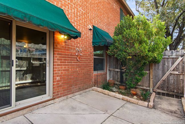 APT-126G - 2300 Nacogdoches Rd, Townhouse with 3 bedrooms, 3 bathrooms and null parking in San Antonio TX | Image 27