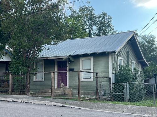 420 Benton St, San Antonio, TX, 78208-1508 | Card Image