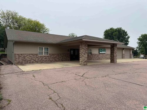 313 Barre St, Kingsley, IA, 51028-7735 | Card Image