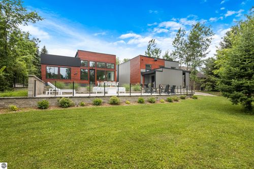 15504 Clearwater Point Rd, Williamsburg, MI, 49690-9412 | Card Image